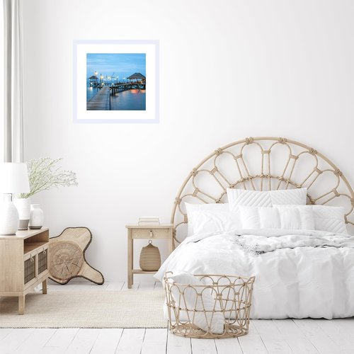 JCJMY 18x18 Picture Frame White with 14x14 Mat, Display Photo 14x14 with Mat or 18 x 18 Without Mat, Wall Hanging Large 18x18 Poster Frame with Shatter Resistant Plexiglass, White