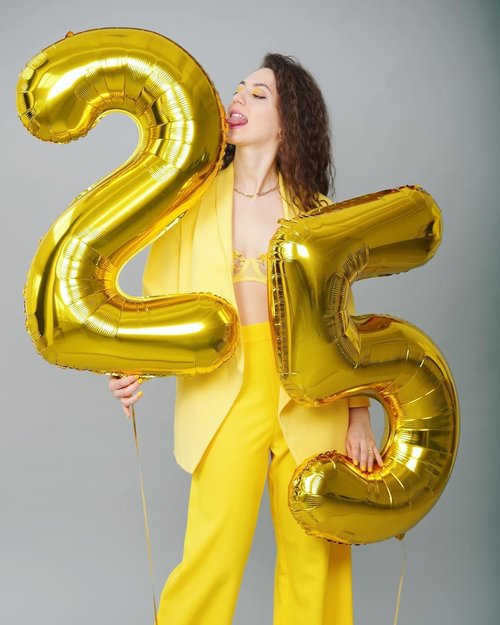 Gold Number 15 Balloon - 40 Inch Golden Birthday Decoration for 15th Party | Perfect for Boys & Girls