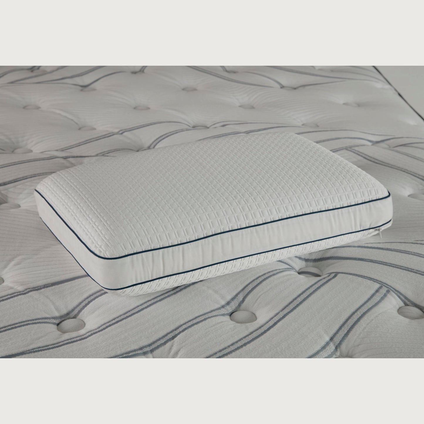 Serta Perfect Sleeper Copper Infused Memory Foam Pillow, Oversized Traditional, White