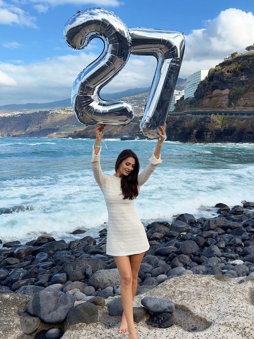 Foil Silver 50 Number Balloon - 40 Inch 50th Birthday Party Decoration for Men & Women
