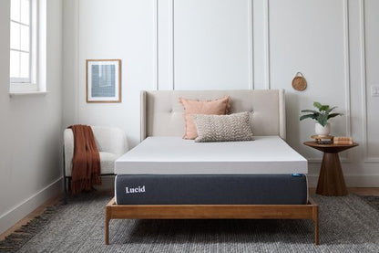 Lucid 4 Inch Bamboo Charcoal Infused Memory Foam Mattress Topper - Queen Size – Moisture and Odor Control - Ventilated - Ultra Plush Feel, Pressure-Relief Bed Topper – CertiPur Certified