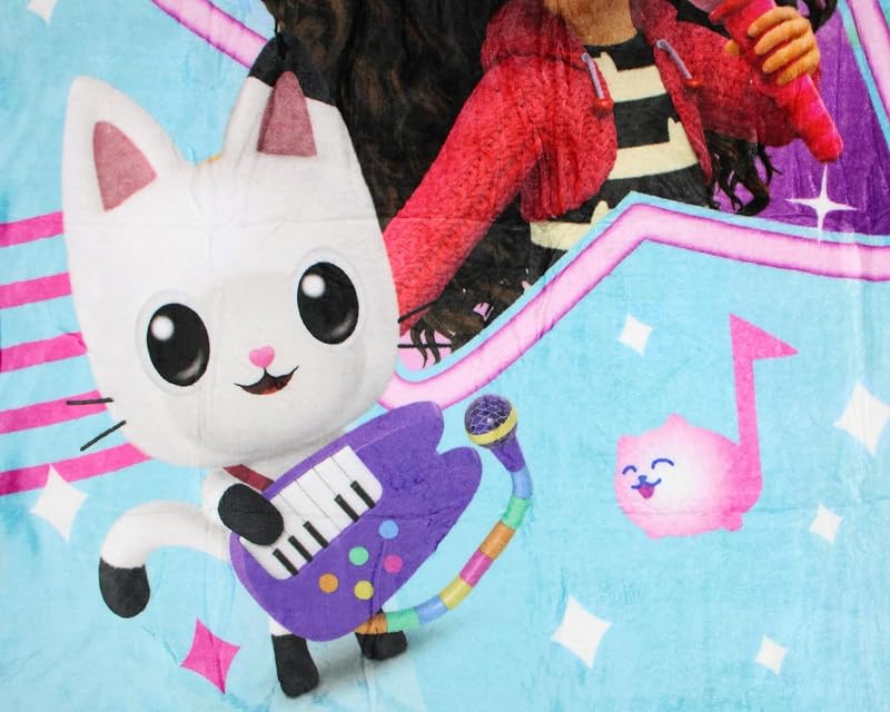 Gabby’s Dollhouse Throw Blanket 46x60 Fleece — Gabby Cats Concert Design