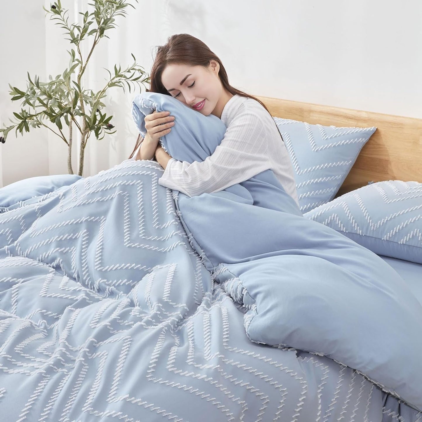 Tametra Boho Duvet Cover Queen - Ultra Soft Tufted Textured Design | Shabby Chic Embroidery, 90" x 90" (Blue)