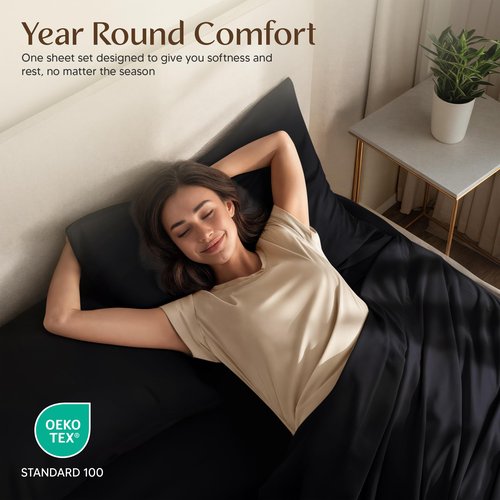 Utopia Bedding Full Sheet Set – 4 Piece Bed Sheets for Full Size Bed, Soft and Breathable Microfiber, Includes 1 Fitted Sheet, 1 Flat Sheet and 2 Pillowcases (Black)