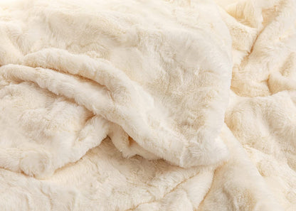 Outrageously Soft Blanket - Ultra Plush Minky Faux Fur Blanket - Ivory Twin