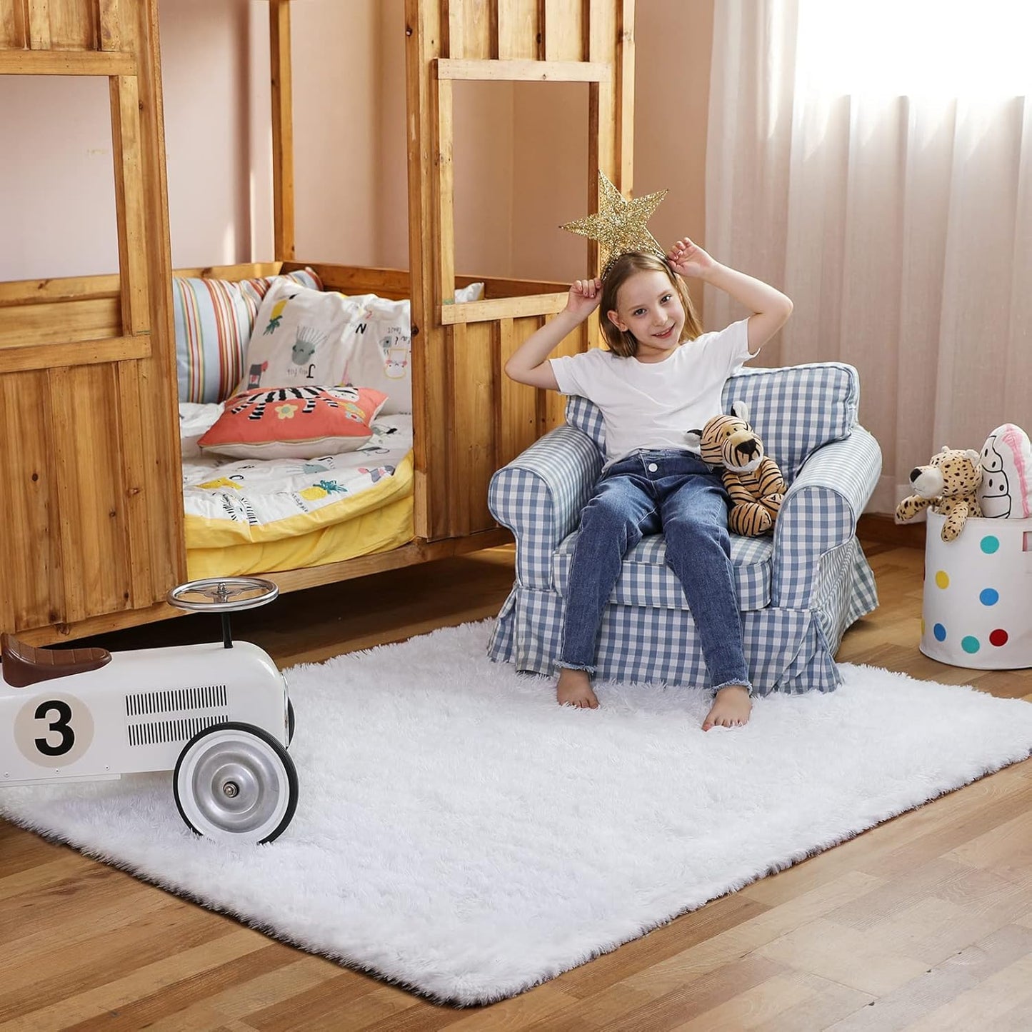 Ophanie White Shag Area Rug - Fluffy 4x6 Soft Plush Carpet for Bedroom & Nursery Decor
