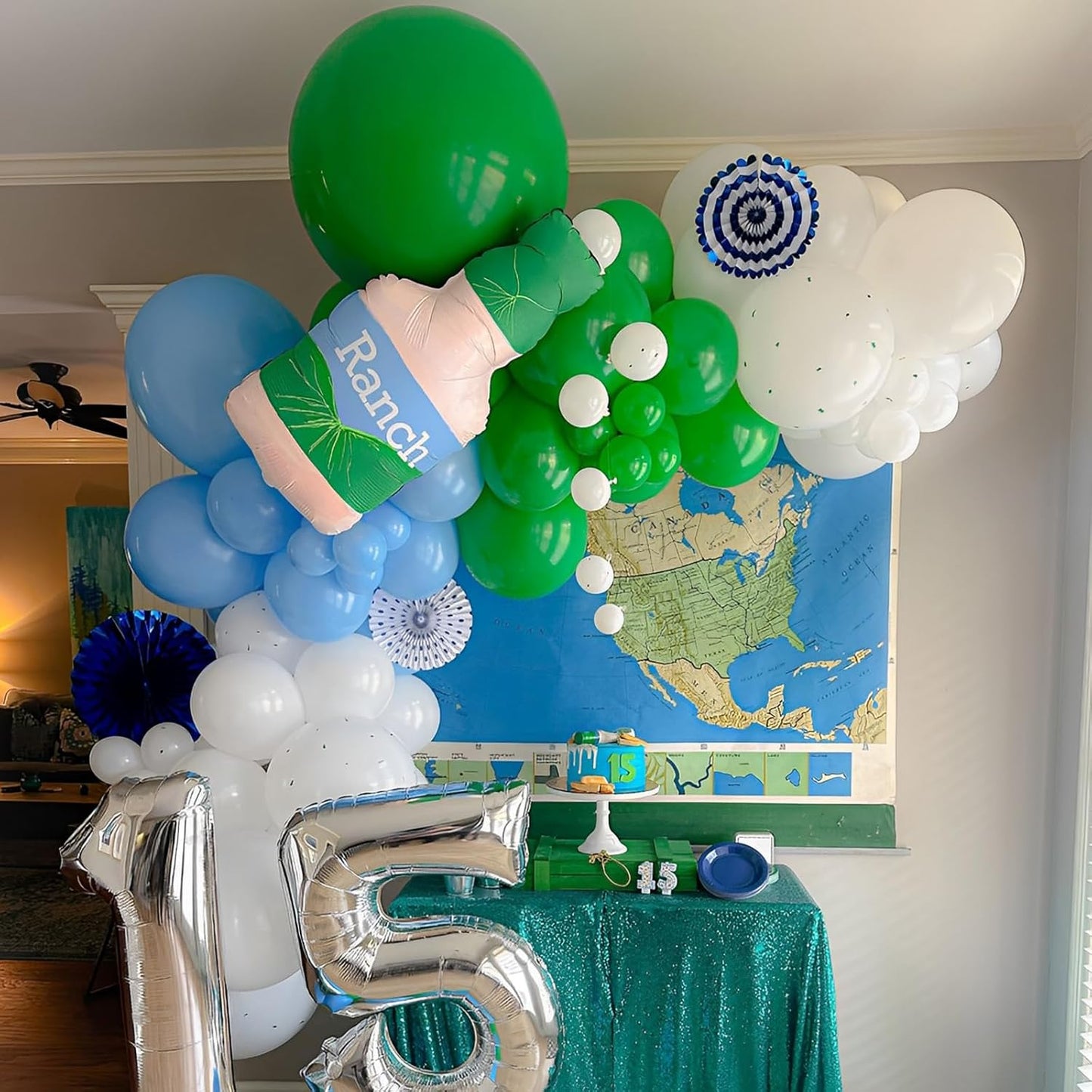 Voircoloria 12-Inch Green Latex Balloons - 110pcs for Graduation, Wedding, Birthday & More