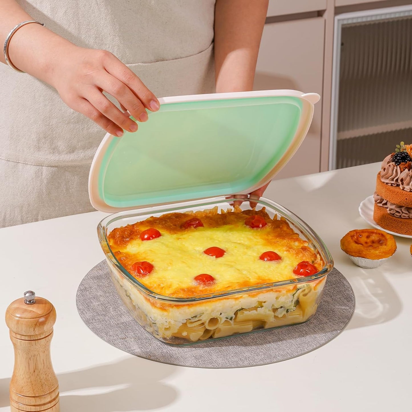 NUTRIUPS Glass Baking Dish - BPA-Free Lid & Square Design - Mint Green, 9 x 9 Inches