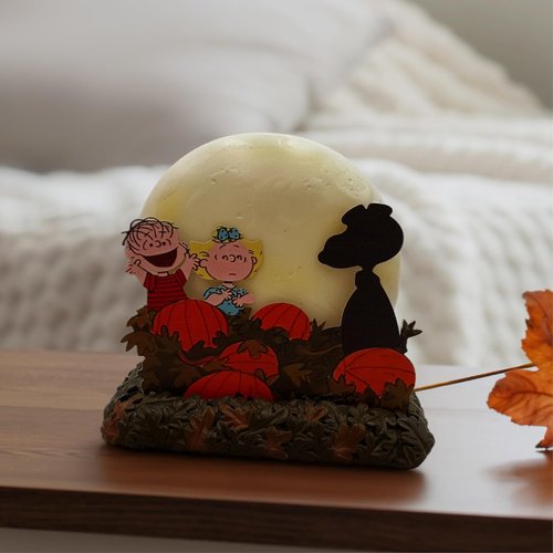 Mark Feldstein Peanuts It's The Great Pumpkin LED Illuminated Tabletop Lamp Figurine | 6 Inch