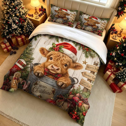 Queen Highland Cow Christmas Comforter Set Kids Bedding with Santa Hat & Holiday Design - 3 Piece
