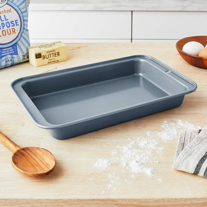 Fox Run Non-Stick Brownie Pan - 7-Inch x 11-Inch for Perfectly Baked Treats