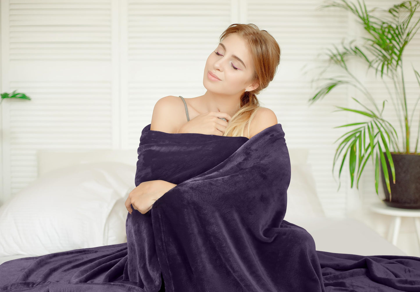 Utopia Bedding Fleece Blanket Full Size Purple 300GSM Luxury Fuzzy Soft Anti-Static Microfiber Bed Blanket (90x84 Inch)