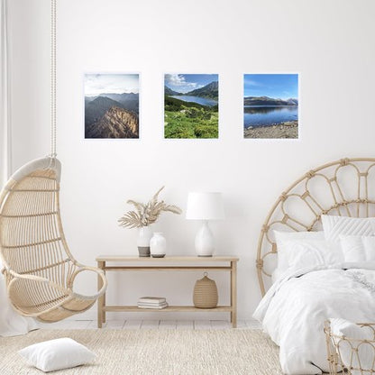 JCJMY 16x18 Picture Frame - White, Horizontal & Vertical Formats for Wall Hanging, 16 x 18 Gallery Frame for Photos & Posters