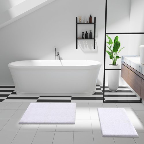 OLANLY Bathroom Rugs Mat 32x20, Extra Soft Absorbent Microfiber Bath Rugs, Rubber Backing, Quick Dry, Machine Washable Bath Mats for Bathroom Floor, Tub and Shower, Home Decor Accessories, White