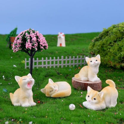 Exasinine Miniature Cat Figurines - 18 Cute Kittens for Fairy Gardens & DIY Terrarium Decor