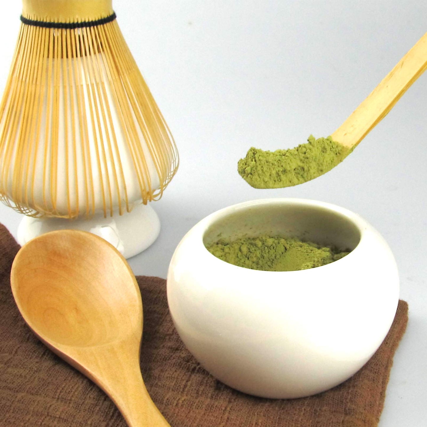 Artcome 10Pcs Japanese Matcha Tea Set, Matcha Bowl, Matcha Whisk, Whisk Holder, Traditional Scoop, Tea Spoon, Tea Cloth, Bamboo Holder, Scoop Holder, Matcha Powder Caddy, Matcha Powder Strainer(White)