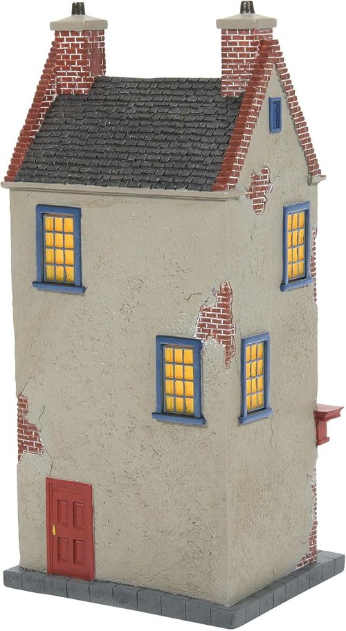 Department 56 Harry Potter Village - Quality Quidditch Supplies Lit Building | 8.58 Inch, Multicolor
