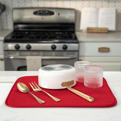S&T INC. Dish Drying Mat - Absorbent Microfiber Kitchen Counter Pad, 16” x 18”, Large Red