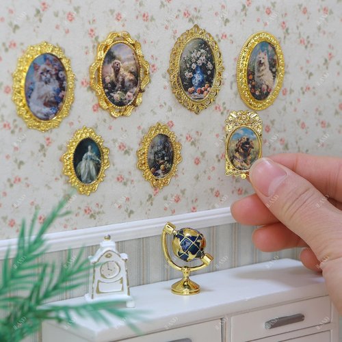 iLAND 1/12 Scale Dollhouse Accessories - 7 Miniature Frames with 14 Pictures | Classic Golden Décor