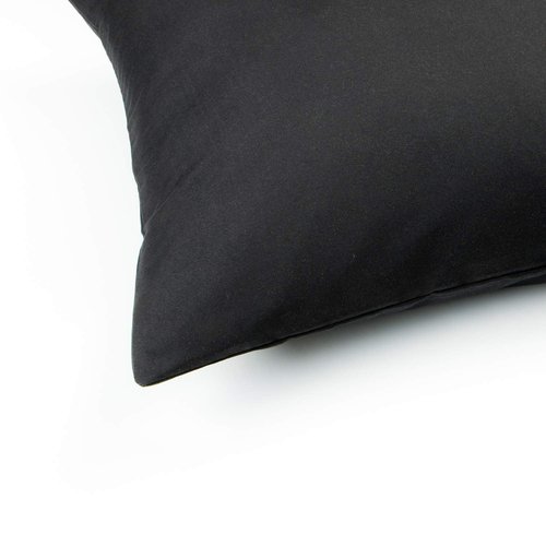 FLXXIE Pillow Cases Queen, Soft Microfiber Pillow Covers with Envelope Closure, Wrinkle Resistant Pillowcases, 2 Piece Set, 20x30, Black