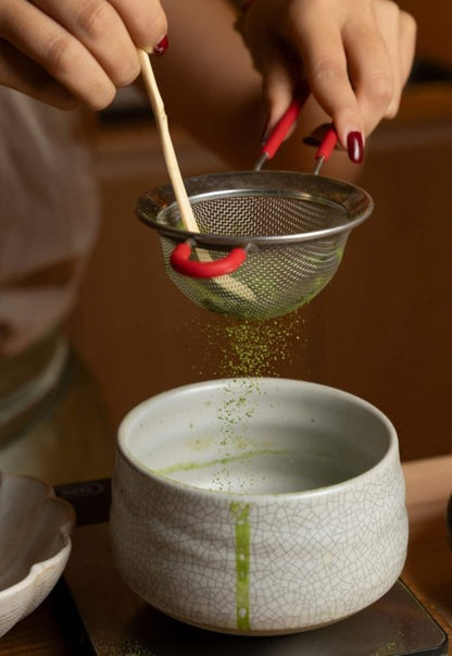 Isshiki Matcha Powder – Premium Ceremonial Grade Samidori Green Tea from Uji, Japan – Exceptional Authentic Japanese Matcha - Quality 30g Tin - 20 Servings