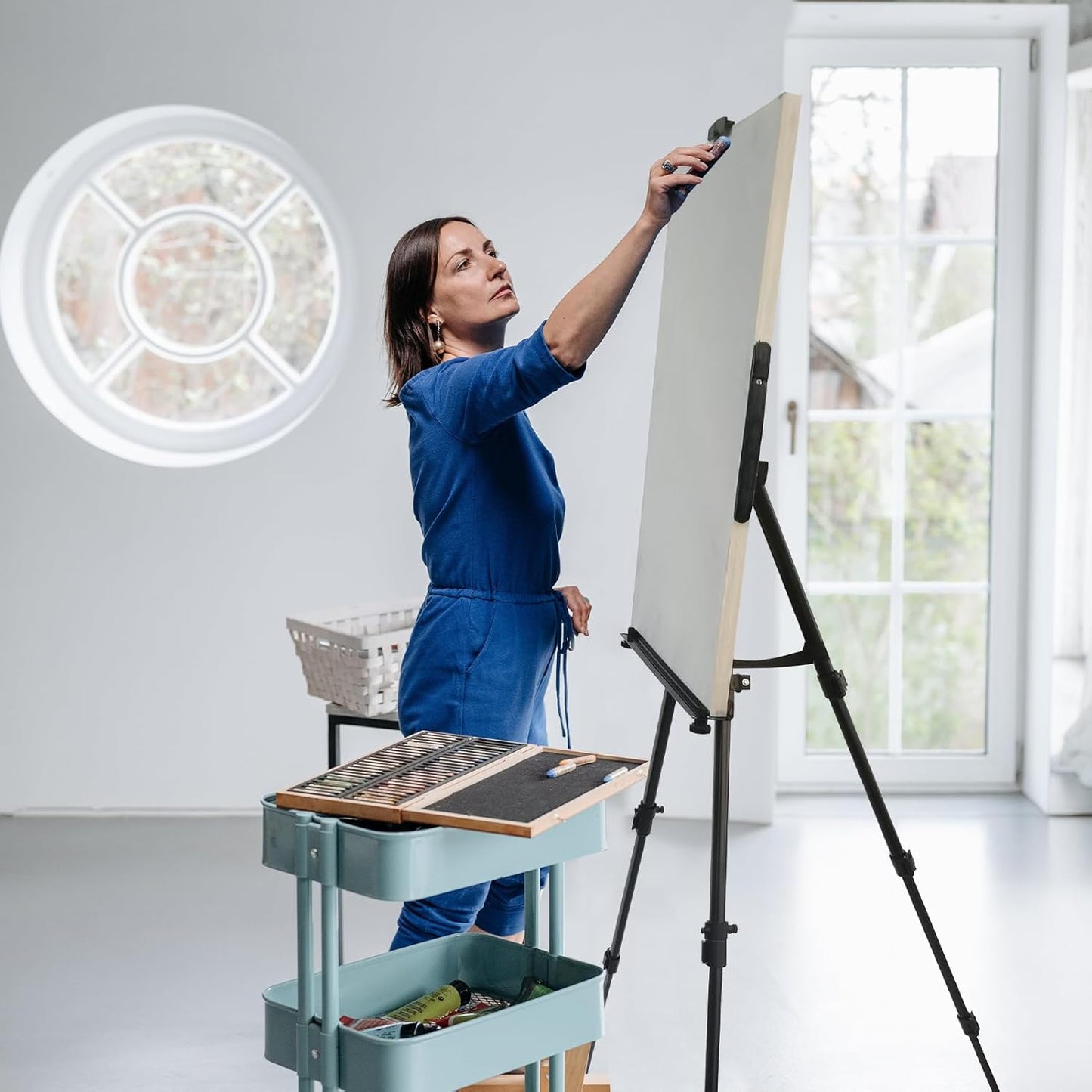 Regine Switzerland Adjustable Art Easel - 66 Inch Folding Aluminum Stand for Painting & Display