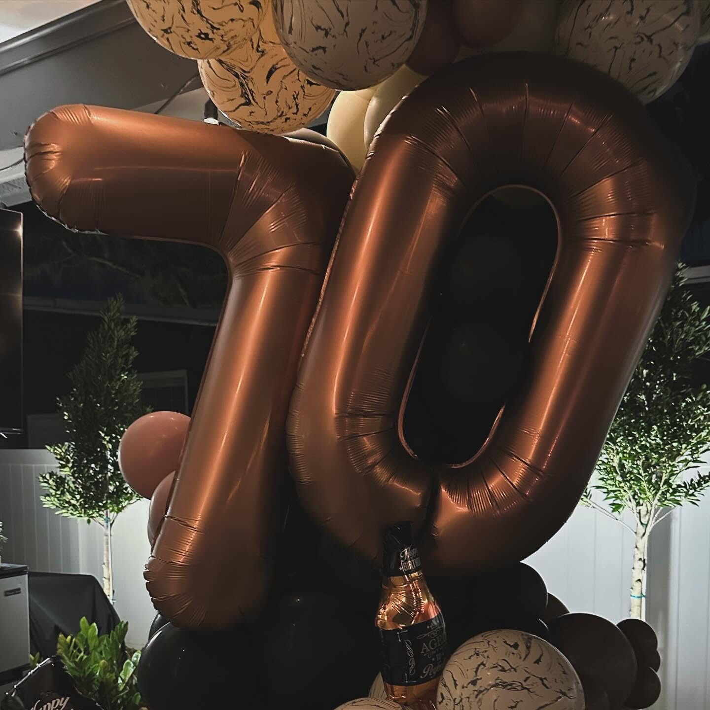 Skiennix Dark Brown Number 10 Balloon - 40 Inch 10th Birthday Decorations for Boys & Girls