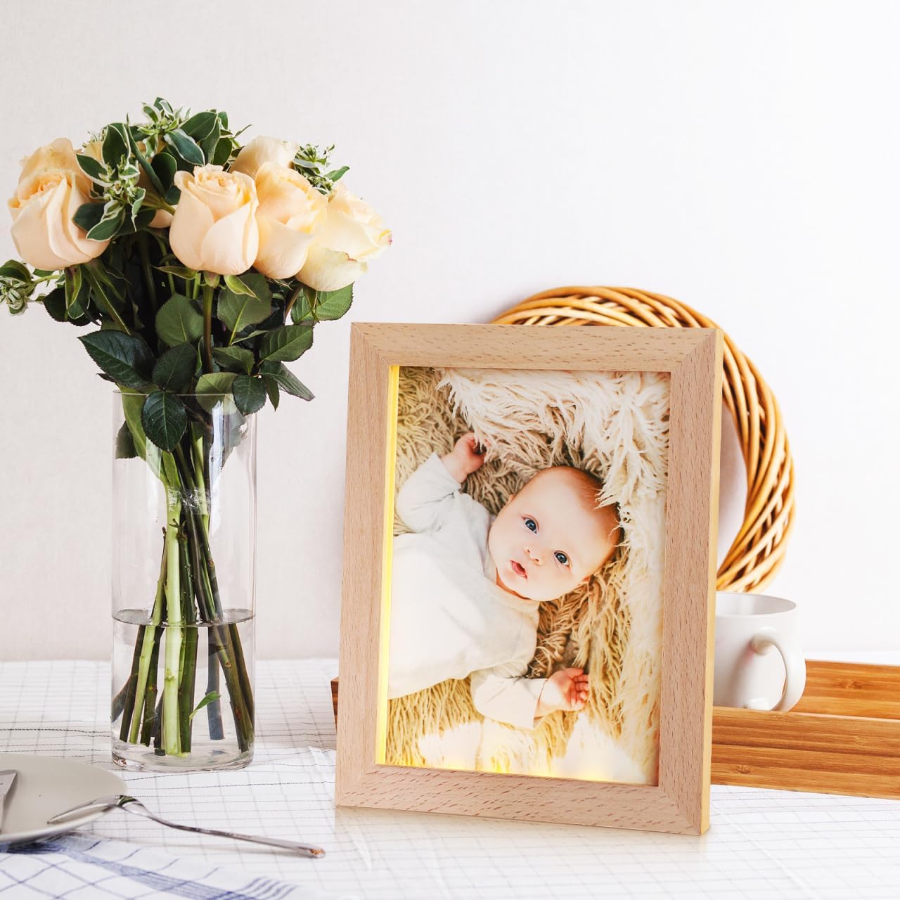 Uonlytech LED Photo Frame - Glowing Night Light Display for Pictures | Wooden USB Design