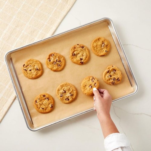 Juvale Parchment Paper Sheets - Nonstick Baking Liners | 200 Pack, 12 x 16 in, Unbleached Brown