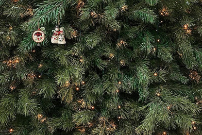 Enesco Jim Shore Highland Glen Snowman Hanging Ornament - 3.74 in, Multicolor