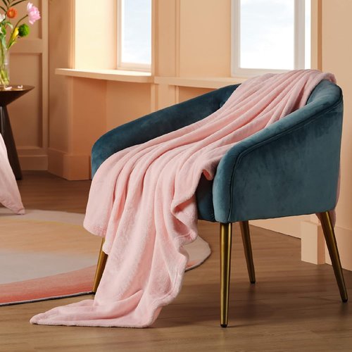 Bedsure Fleece Blanket - Soft, Lightweight Plush Twin XL Blanket in Pink | Cozy for Bed, Sofa, Travel (66" x 90")