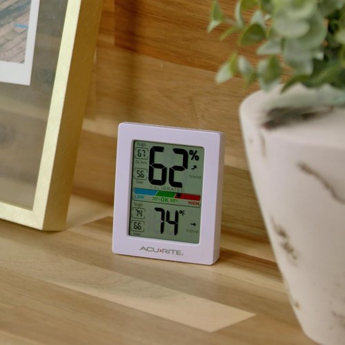 AcuRite Humidity Meter - Digital Thermometer with Comfort Scale | Indoor Hygrometer, 3 x 2.5 Inches, White