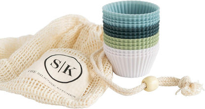 Skiennix Silicone Baking Cups - Reusable Muffin Liners, BPA Free, 12 Pack in White, Blue & Green