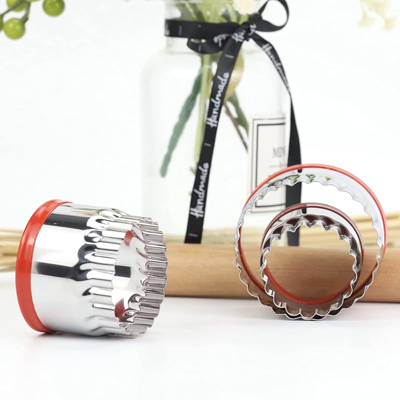 Heavy-Duty Round Cookie Cutters Set - 2", 2.6" & 3" Stainless Steel with Red PVC Top