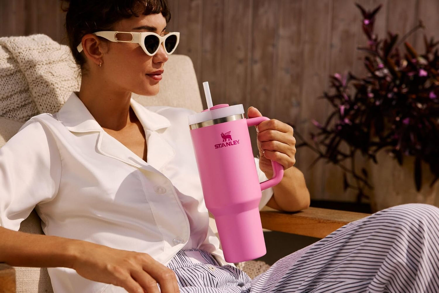 STANLEY Quencher H2.0 Tumbler - 40 oz Insulated Stainless Steel Cup with Handle & Straw | BPA-Free Daffodil