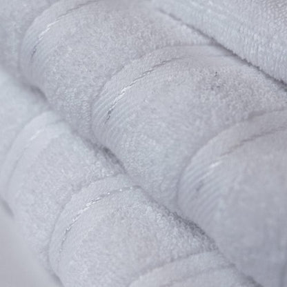 HITIME 2 Pack 100% Cotton Towels, Cotains 2 Bath Towels 27" x 55", Larger & Lightwight, Highly Absorbent Quick Drying Super Soft Towels,Perfect for Bathroom (Light Gray)