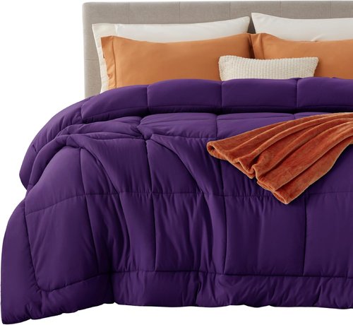 Bedsure Comforter Duvet Insert - King Size Quilted Down Alternative Blanket, All Season, Purple 90 x 102 Inches