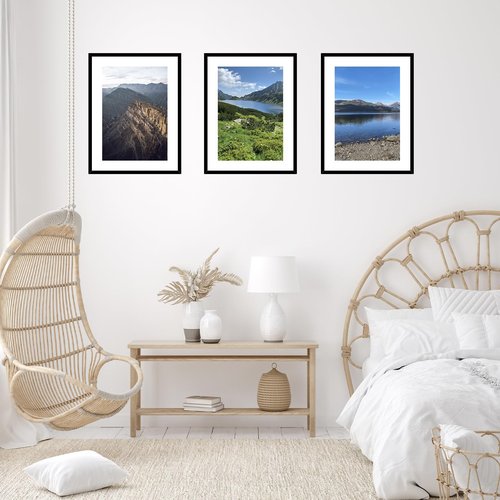 JCJMY 16x22 Picture Frame with 12x18 Mat, Display Photo 12x18 with Mat or 16 x 22 Without Mat, Wall Hanging Large 16 by 22 Poster Frame with Plexiglass, Black