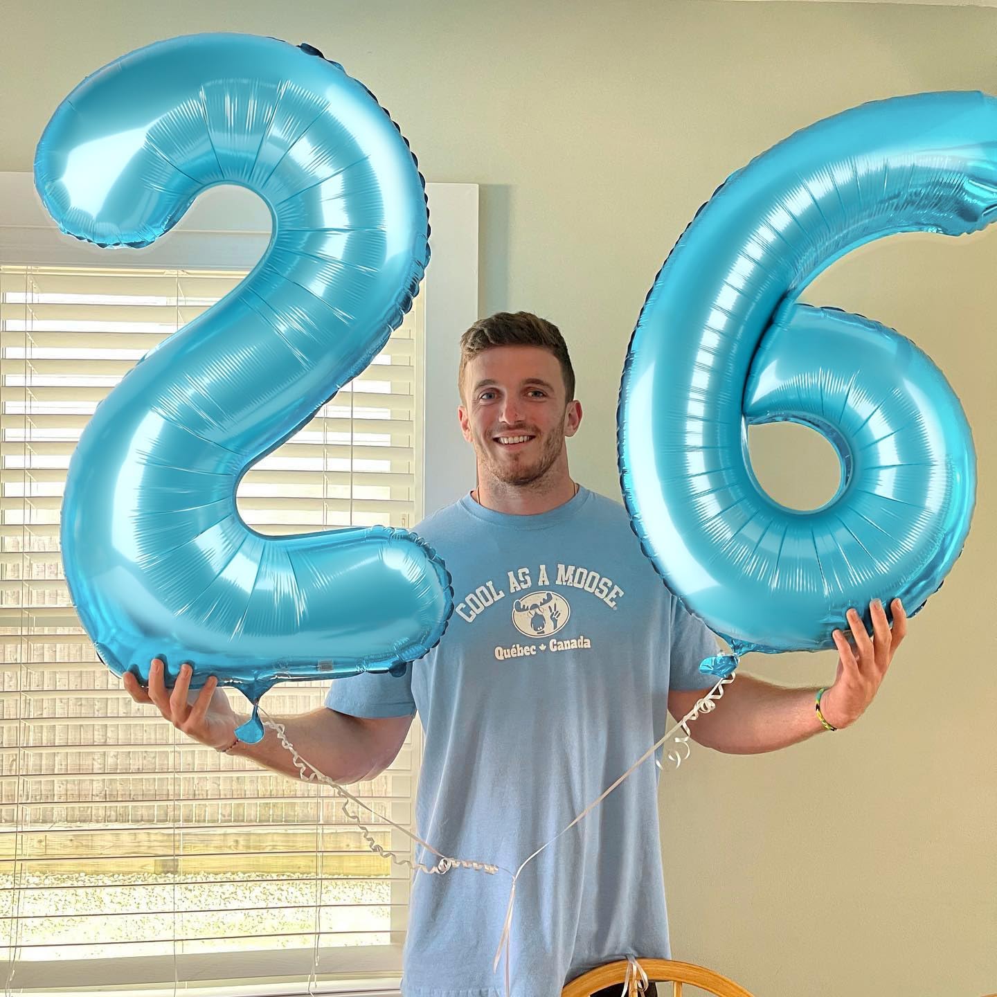 Pearlescent Blue 40-Inch Number Balloon - Perfect for Birthday Celebrations | 0 Number Design