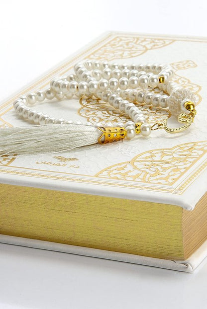 ihvan online Prayer Gift Box for Hajj and Umrah, Muslim Prayer Rug, Islamic Mat, 99 Pearly Prayer Beads Tesbih, Holy Quran, Islamic Deluxe Set for Ramadan & Eid Gift, White/Set 2