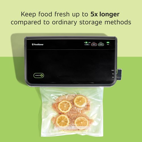 FoodSaver Vacuum Sealer Machine - Automatic Bag Detection & Sous Vide Friendly | Black, Includes Sealer Bags & Roll