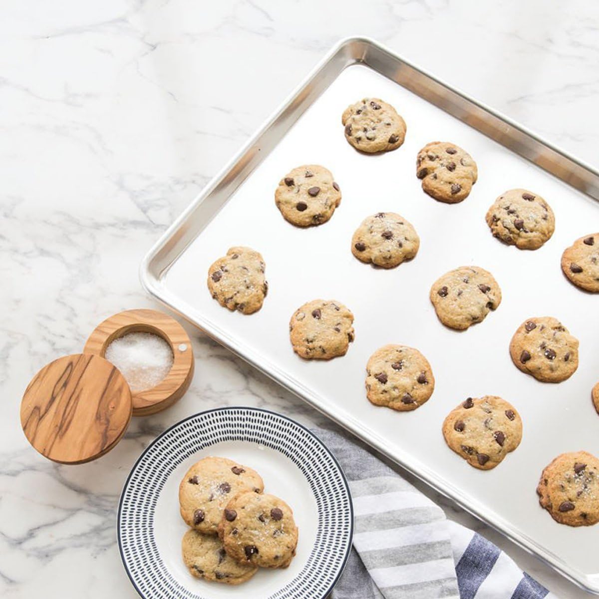 Baking Sheet, Yododo Stainless Steel Cookie Sheet Toaster Oven Tray Pan Rectangle Size 16 x 12 x 1 inch, Non Toxic & Healthy, Superior Mirror Finish & Easy Clean, Dishwasher Safe