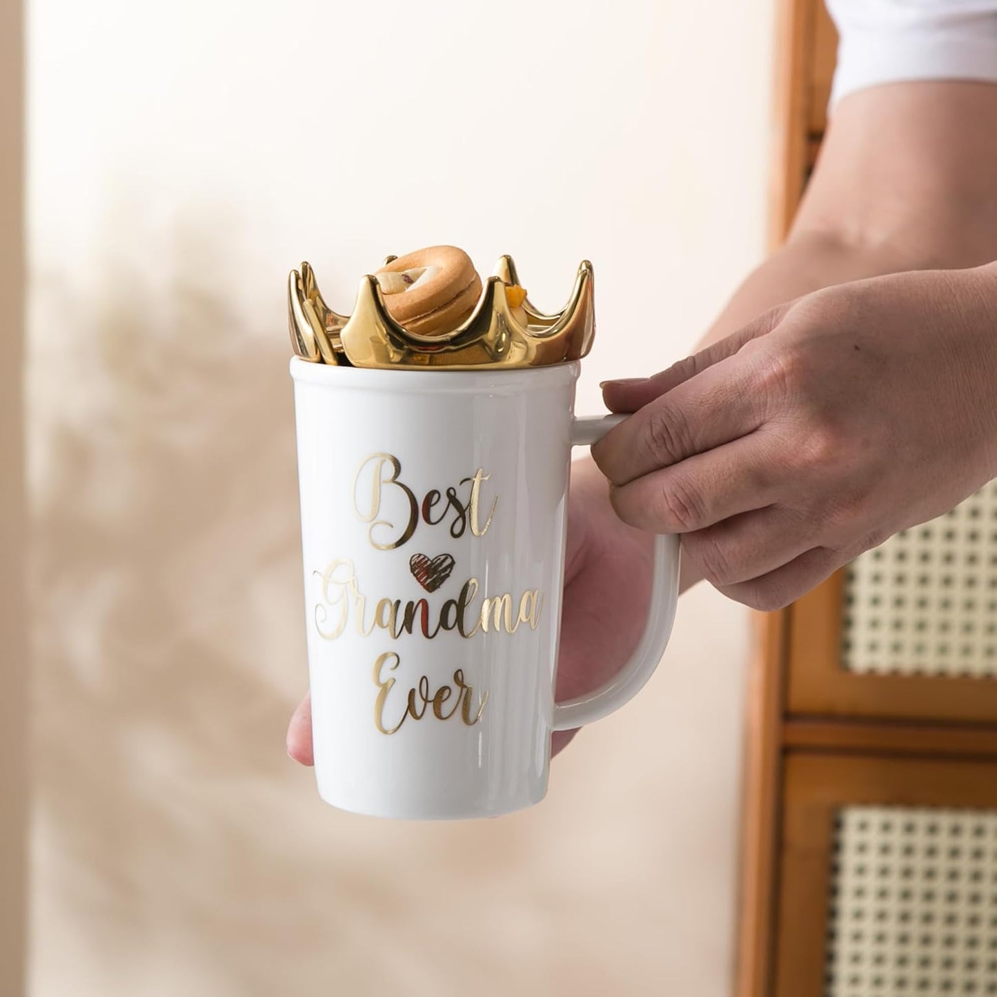 Regine Switzerland Coffee Mug - Perfect Birthday Gift for Grandma | Elegant Design