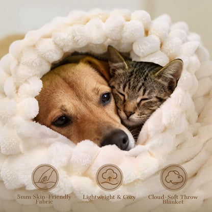 Skiennix Cozy Throw Blanket - Soft & Warm Fleece for Couch | Fluffy Beige Gift for Women & Teens