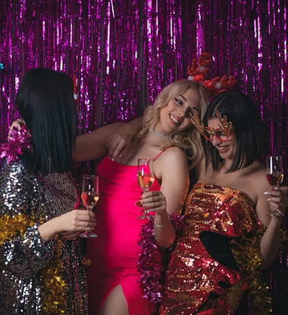 Skiennix Foil Curtain Backdrop - Metallic Tinsel Fringe for Photo Booths | 5 Pack for Parties & Celebrations