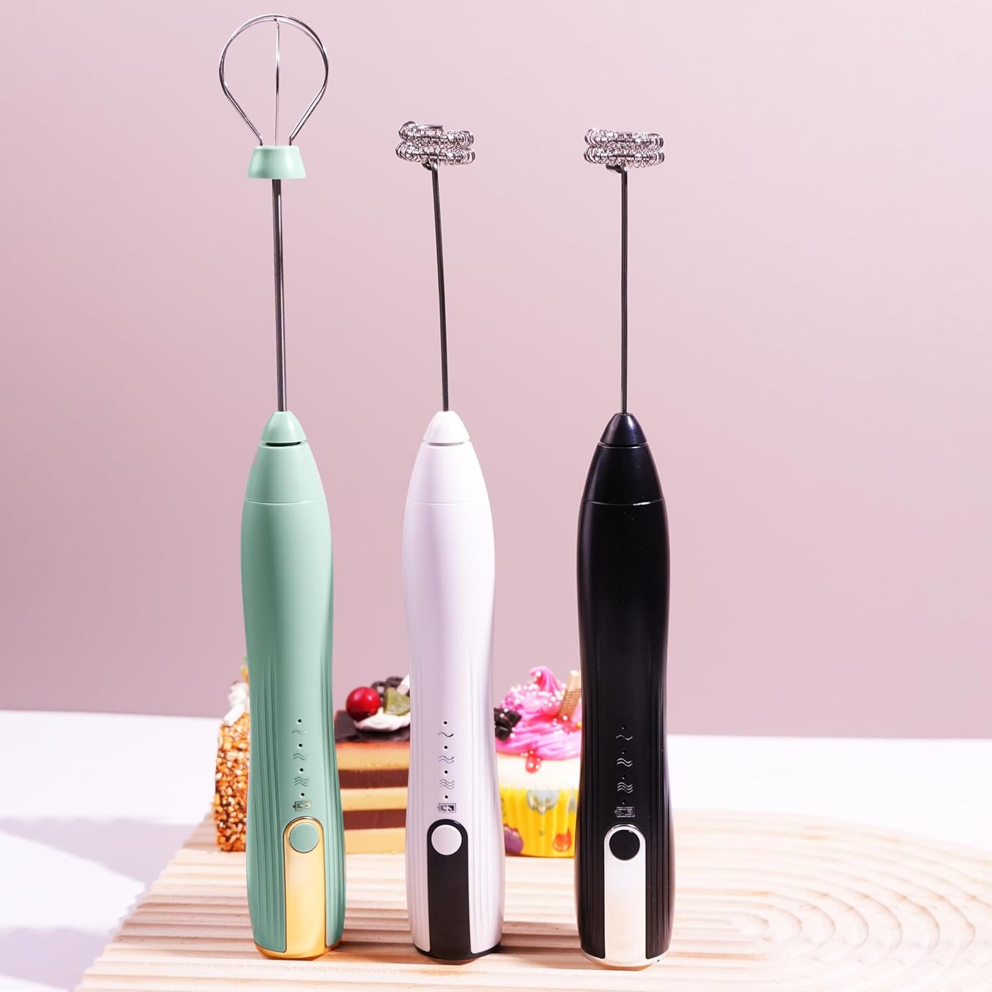 Skiennix Rechargeable Milk Frother - Handheld Coffee Foam Mixer with Stand & Detachable Whisk - Green