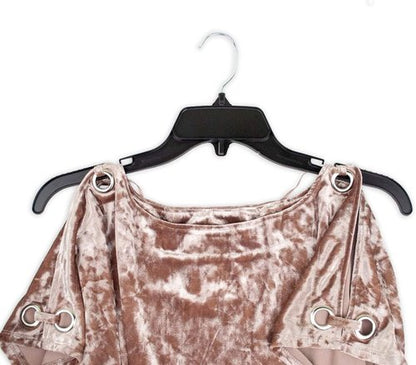 HangOn Shirt Hangers - Recycled Plastic with Notches for Secure Storage | Black, 17 Inch, Pack of 25