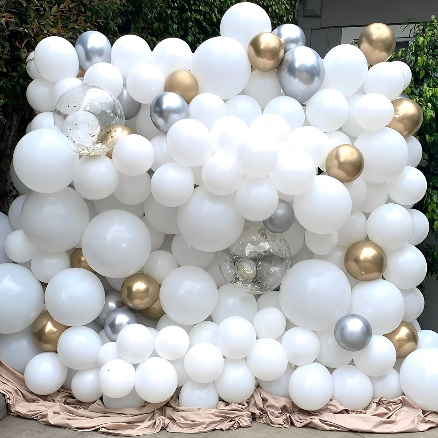 Voircoloria 12-Inch Matte White Balloons - 110 Pack for Weddings, Birthdays, and Celebrations