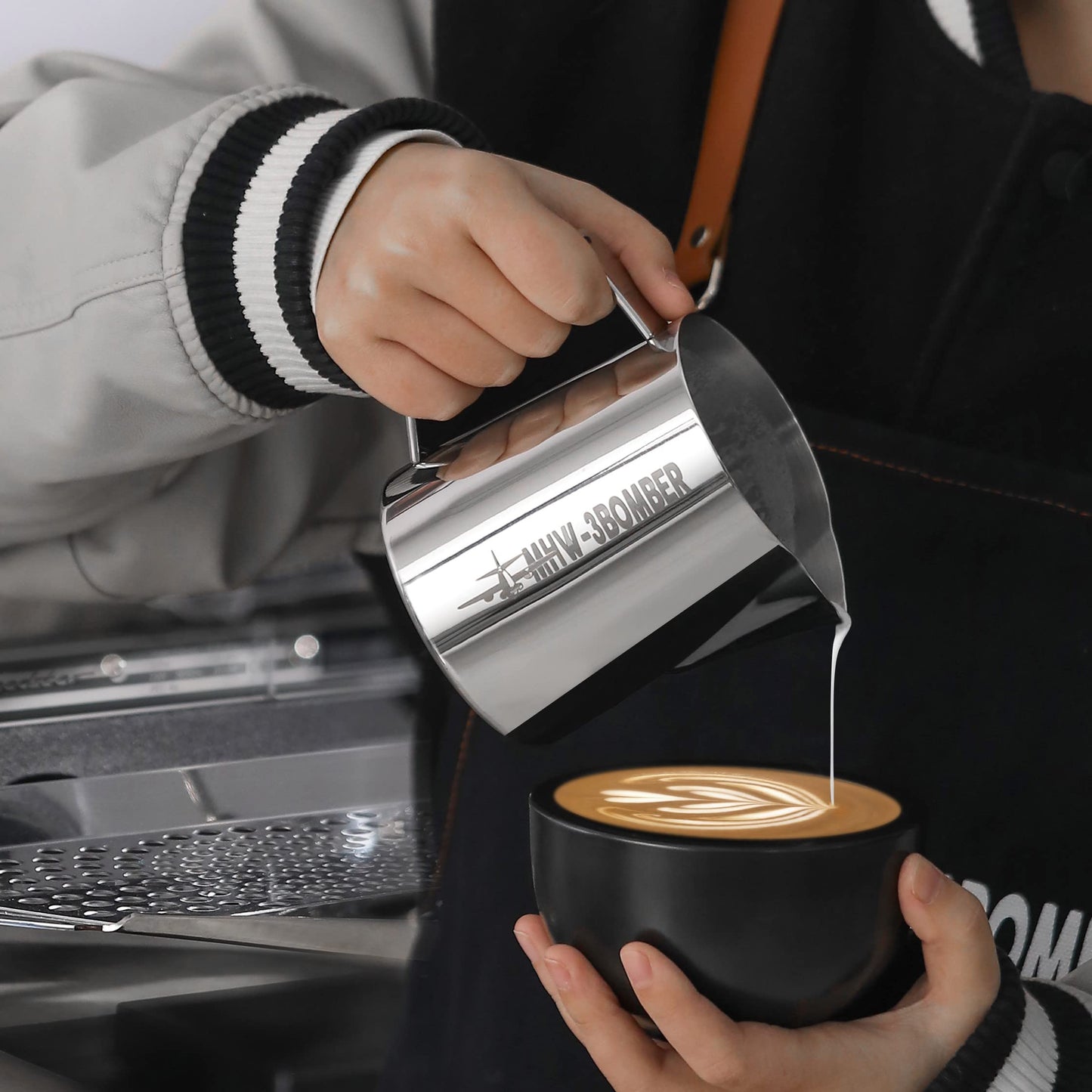 MHW-3BOMBER Espresso Steaming Pitcher Milk Frothing Pitcher Stainless Steel Milk Coffee Cappuccino Latte Art Barista Cup 16.9oz/500ml (Glossy) P5002S