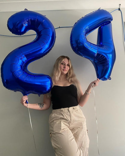 Number 90 Balloon by [Brand Name] - 40-Inch Navy Blue Birthday Decoration for 90th Celebration